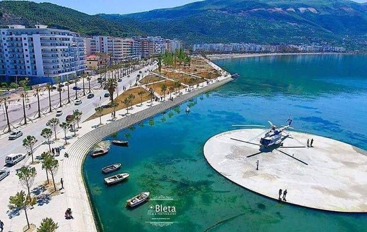 Sea View Apartment Vlorë Extérieur photo