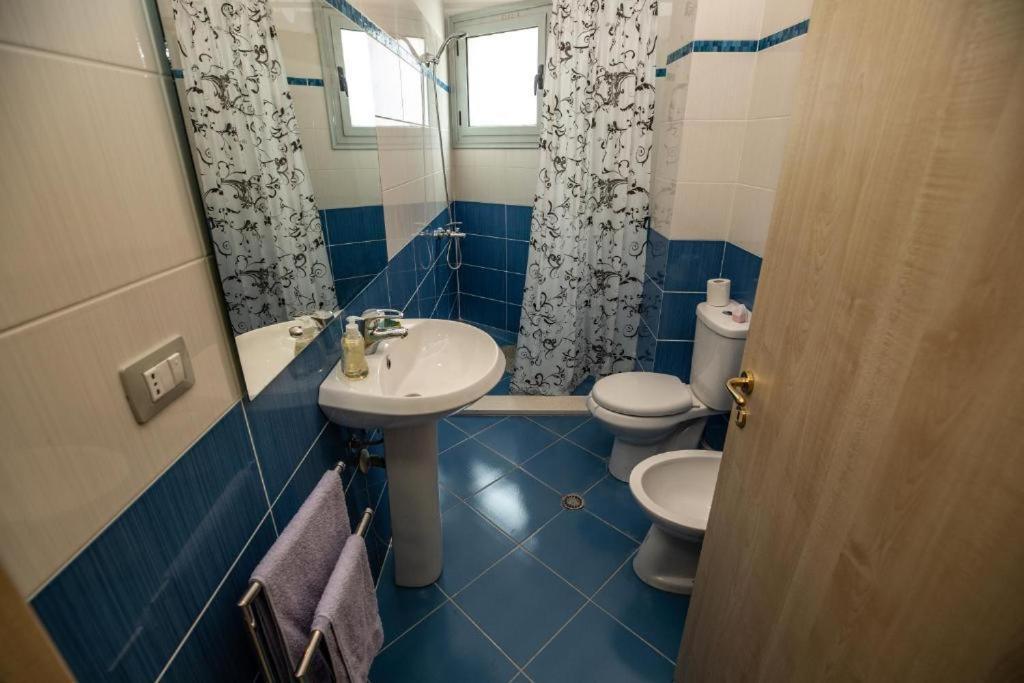 Sea View Apartment Vlorë Extérieur photo